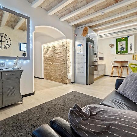 Vilanova i la Geltrú Hauzify I Novavila Centre Rooms מראה חיצוני תמונה